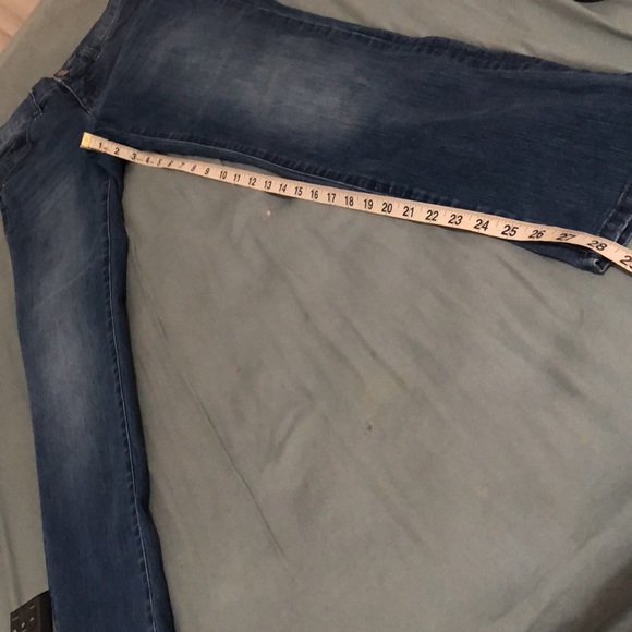 Jeans - Picture 5 of 5